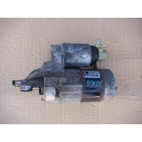 стартер MAZDA 6 (GG) 2002-2007 MAZDA 6 (GG) 2002-2007 2006 L813-18-400, Совместимые OEM номера M000T90981