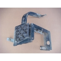 кронштейн AUDI A8 (D2) 1994-2003 AUDI A8 (D2) 1994-2003 1999 4D0821138AN,