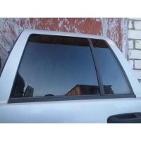 стекло двери (форточка) JEEP GRAND CHEROKEE (WJ) 1999-2003 JEEP GRAND CHEROKEE (WJ) 1999-2003 2002 5016915AG, Совместимые OEM номера 5016915AA,5016915AB,5016915AD,5016915AE,5016915AF,5016915AG,5016