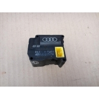 моторчик (привод) заслонки печки AUDI A8 (D2) 1994-2003 AUDI A8 (D2) 1994-2003 1995 4D0820511A,