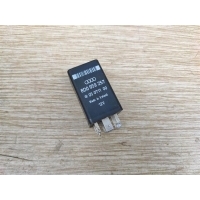 реле AUDI A8 (D2) 1994-2003 AUDI A8 (D2) 1994-2003 1995 8D0959257,