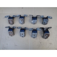 петля двери () MAZDA 3 (BK) 2003-2009 MAZDA 3 (BK) 2003-2009 2004 E112-72-240C,