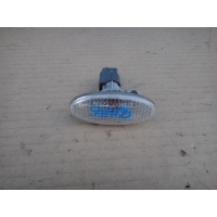 повторитель поворота MAZDA 3 (BK) 2003-2009 MAZDA 3 (BK) 2003-2009 2004 GJ6A-51-120E, Совместимые OEM номера GJ6A-51-120D