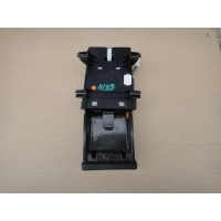 пепельница NISSAN PRIMERA (P12) 2002- NISSAN PRIMERA (P12) 2002- 2002 68800-AV700,