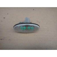 повторитель поворота MAZDA 3 (BK) 2003-2009 MAZDA 3 (BK) 2003-2009 2006 GJ6A-51-120E, Совместимые OEM номера GJ6A-51-120D