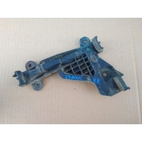 кронштейн заднего бампера AUDI 100 (45) 1991-1994 AUDI 100 (45) 1991-1994 1993 4A0807484,