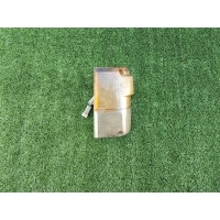 указатель поворота MITSUBISHI PAJERO 1982-1990 MITSUBISHI PAJERO 1982-1990 1989 MB283673,