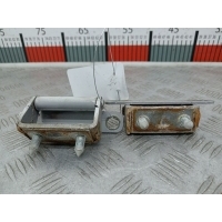 Петля крышки (двери) багажника Kia Carnival_(Sedona) 2 (VQ) (2006-2014) 2006