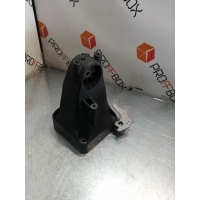 Кронштейн двигателя Mercedes S-class W222 2015 A6422230100, A6422236804