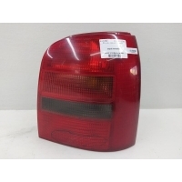 Фонарь задний правый Audi A4(B5) 1998 8D9945096