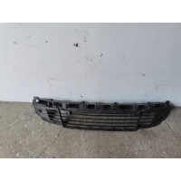 Решётка центральная бампер переднего renault scenic iii года 2008-2012