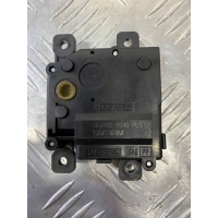 Моторчик заслонки печки Toyota Land Cruiser 200 (2008-2021) 2010 0638001030