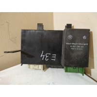 Реле стеклоочистителя BMW 5-Series E34 1994 61131384402, 61351384441