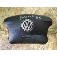 Подушка безопасности в руль AIRBAG Volkswagen Passat B5 1999 3B0880201AE