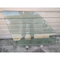 стекло Land Rover Discovery L319 2006 CUB500160, LR040916, LR027542