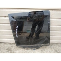 стекло Nissan Pathfinder R51 2007 82300EB33A