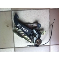 Педаль стояночного тормоза Mercedes C W204 2009 A2044200484,A2044201584,A2044200984,A2044200084,A2044270690
