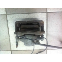 Суппорт передний правый Mercedes C W204 2012 A2044202681,A2044210881,A2044212681,2044210881,A0014213586,A0014212586,A2044211194