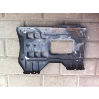 Полка аккумулятора Mercedes C W204 2009 A2046200018