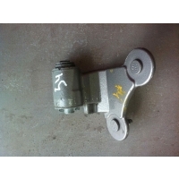 Петля двери задней левой Mercedes C W204 2008 A2047300337,A2047301237