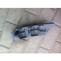 Крепление бампера Mercedes C W204 2009 A2048800103