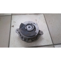 Подушка крепления двигателя Mercedes CLS C257 2017 A2052407600257,A2052407600