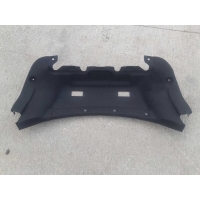 Обшивка крышки багажника Mercedes C W205 2018 A2056940825