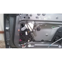 Стеклоподъемник передний правый Mercedes E W238 2018 A2057204227,A0009066206