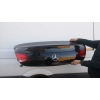 Крышка багажника (дверь 3-5) Mercedes C W205 2017 A2057501675A,A2057501675,A2056940825,A2057500600,A0997500160,A2057500500,A2208211479,A2056940825,A2059066700,A2059066800