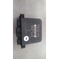 Блок управления двери передней левой Mercedes E W210 1998 A2108203726,A2088201526,A2108207726,A2108207526,A2108203526,A2088201326,A2108207726,A2108203726,A2088201526