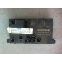 Блок управления двери передней левой Mercedes E W211 2002 A2118200526,A2118201585,A2118707326,A2118701326,A2118701126,A2118707326,A2118701326,A2118701126,A2118707326,A2118701526,A2118201585,A2118200