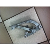 Завеса капота правая Mercedes S W220 2003 A2118800228,A2118800428