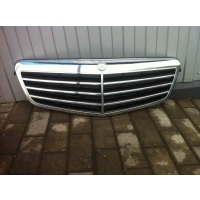 Решетка радиатора Mercedes E W212 2009 A2128800583,A2128801083