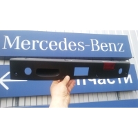 Накладка двери (крышки) багажника Mercedes CLS W219 2008 A2197500193,A1698202201