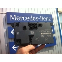 Блок управления двери передней правой Mercedes CLS W219 2006 A2198202026,A2198200726