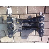 Балка под КПП Mercedes S W221 2007 A2212400102