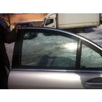 Стекло двери задней левой Mercedes S W221 2007 A2217302318