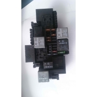 Блок предохранителей Mercedes C W205 2015 A2229066801,A0009822923,A0009822723,A0009822523