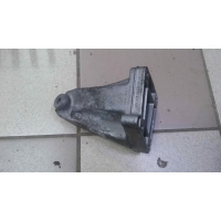 Кронштейн двигателя Mercedes S W221 2008 A6422230504,A6422236604