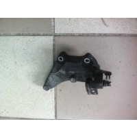Кронштейн впускного коллектора Mercedes E W212 2009 A6510940039