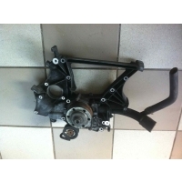 Крышка двигателя передняя Mercedes Vito W639 2010 A6512011509,A6512011409,A6512010409,A6512001801,A6512002301,A6512000201,A6512001801,P1516