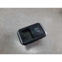 Кнопка стеклоподъемника Mercedes GLA X156 2016 A2049058102,A2049057601
