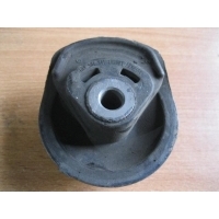 Сайлентблок задней балки VW Golf III/Vento 1991-1997 1H9501541