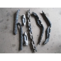Кронштейн заднего бампера правый Skoda Octavia (A5 1Z-) 2004-2013 2006 1Z9807394
