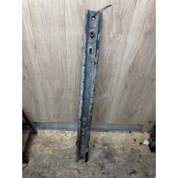 Балка под радиатор Renault Trafic 2001- 2011 8200525863