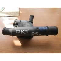 Фланец двигателя системы охлаждения Skoda Octavia (A4 1U-) 2000-2011 038121133