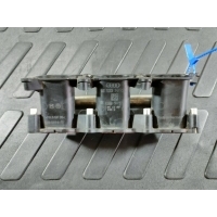 Сервопривод заслонок впускного коллектора Audi Q5 8R 2011 06E133109S