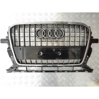 Решетка радиатора Audi Q5 2014 8R0853651R, 8R0807437M,8R0853651R
