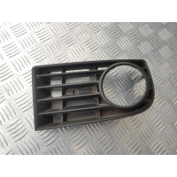 Рамка фары противотуманной правой Volkswagen Golf 5 2007 1K0853666B