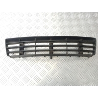 Заглушка (решетка) в бампер Audi A6 C5 2000 4B0807683F